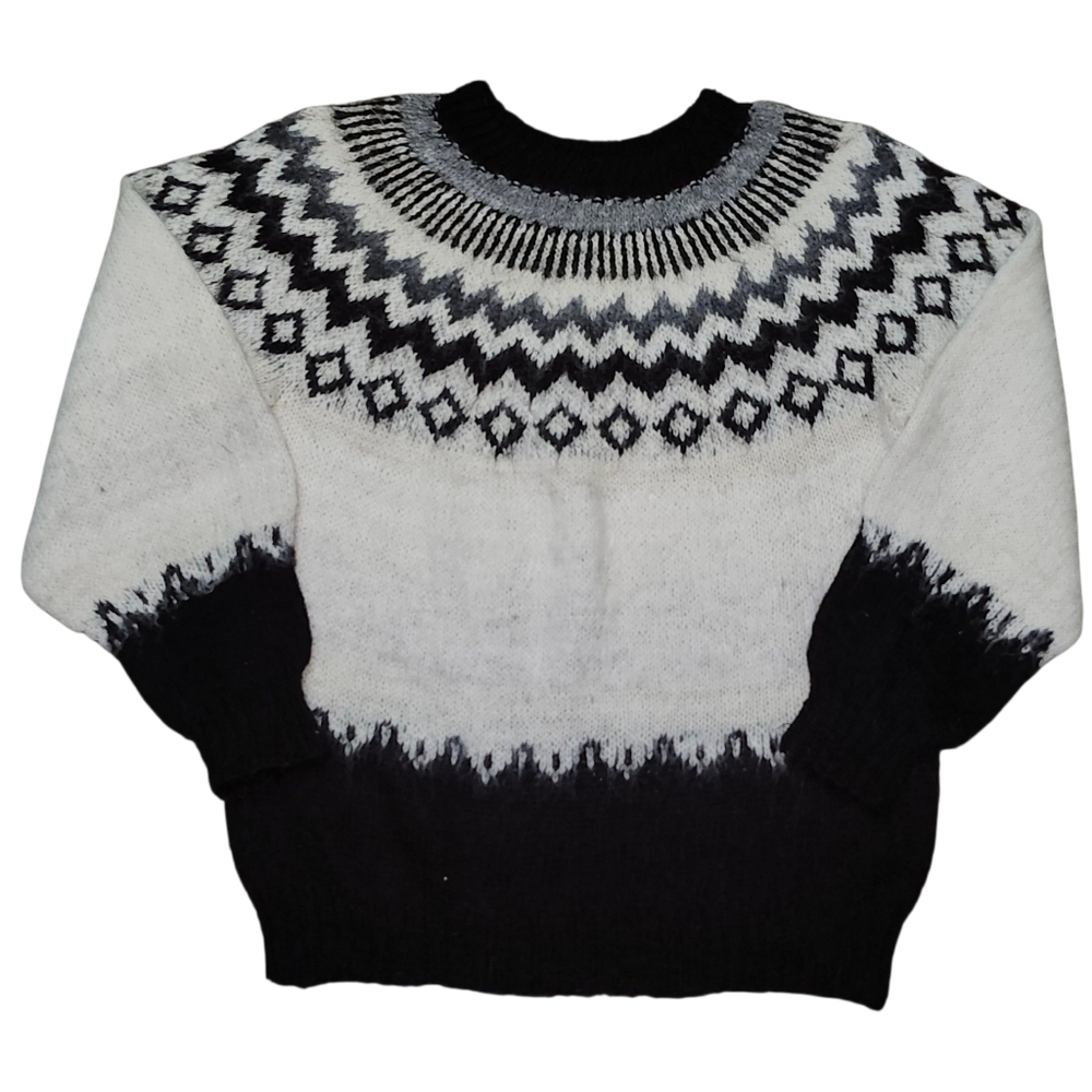 Aymara Black & White Fair Isle Alpaca Crew Neck Sweater